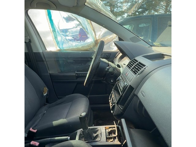 Personenauto, volkswagen, polo, 1.4-16v athene, grijs, 2004 - afbeelding 3 van  14