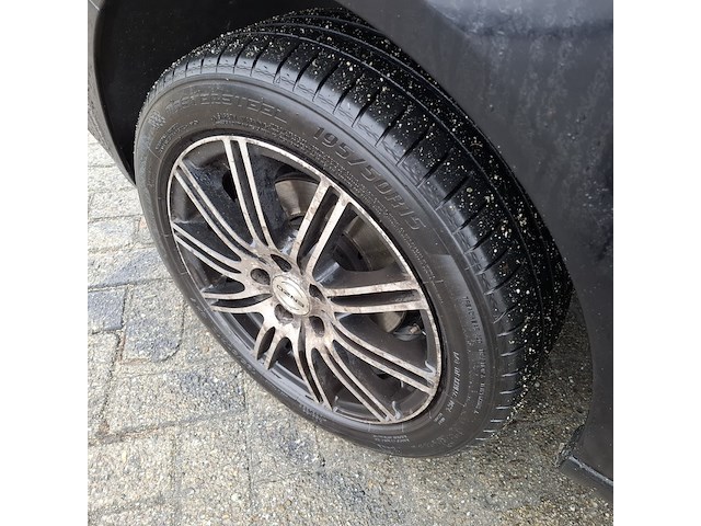 Personenauto volkswagen, polo 1.4-16v comfortline, zwart, bouwjaar 2003 - afbeelding 2 van  43