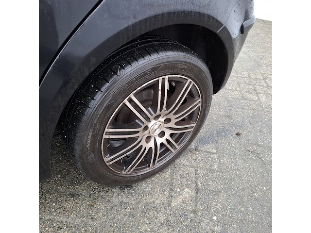 Personenauto volkswagen, polo 1.4-16v comfortline, zwart, bouwjaar 2003 - afbeelding 4 van  43