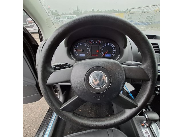 Personenauto volkswagen, polo 1.4-16v comfortline, zwart, bouwjaar 2003 - afbeelding 19 van  43