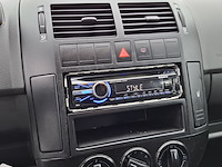 Personenauto volkswagen, polo 1.4-16v comfortline, zwart, bouwjaar 2003 - afbeelding 24 van  43