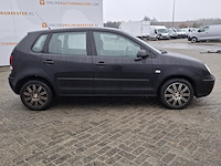 Personenauto volkswagen, polo 1.4-16v comfortline, zwart, bouwjaar 2003 - afbeelding 34 van  43