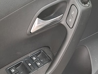 Personenauto, volkswagen, polo, 1.4-16v highline, 2012 - afbeelding 11 van  59