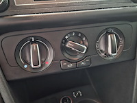 Personenauto, volkswagen, polo, 1.4-16v highline, 2012 - afbeelding 18 van  59