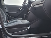 Personenauto, volkswagen, polo, 1.4-16v highline, 2012 - afbeelding 31 van  59