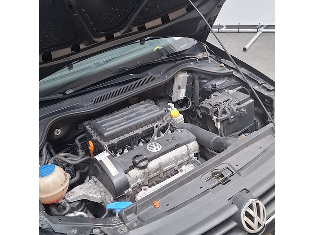 Personenauto, volkswagen, polo, 1.4-16v highline, 2012 - afbeelding 36 van  59