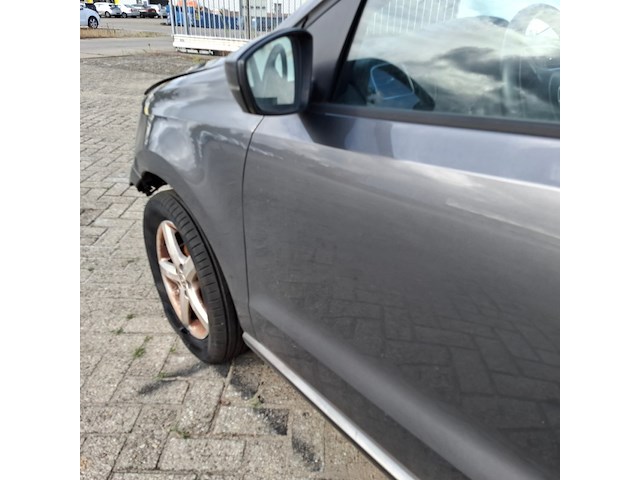Personenauto, volkswagen, polo, 1.4-16v highline, 2014 - afbeelding 3 van  64