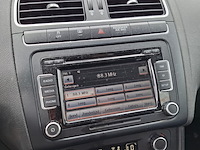 Personenauto, volkswagen, polo, 1.4-16v highline, 2014 - afbeelding 39 van  64