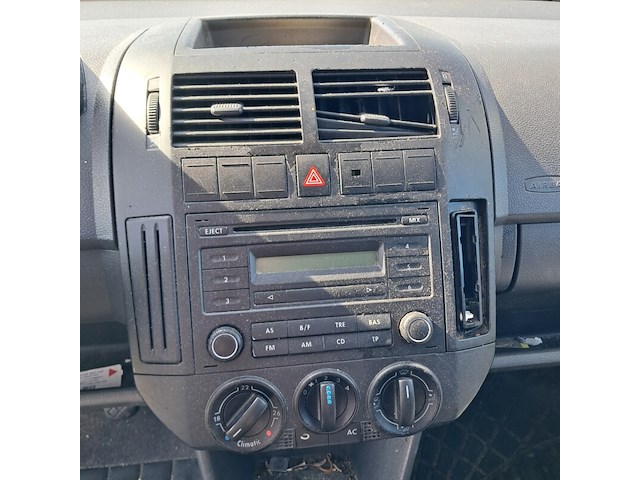 Personenauto, volkswagen, polo, 1.4-16v trendline, 2006 - afbeelding 7 van  28