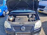 Personenauto, volkswagen, polo, 1.4-16v trendline, 2006 - afbeelding 19 van  28