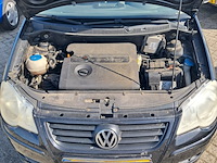 Personenauto, volkswagen, polo, 1.4-16v trendline, 2006 - afbeelding 20 van  28