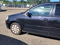 Personenauto, volkswagen, polo, 1.4-16v trendline, 2006 - afbeelding 27 van  28