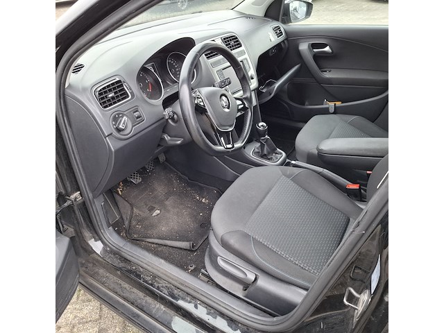 Personenauto, volkswagen, polo, 1.4 tdi bluemotion, 2014 - afbeelding 13 van  17
