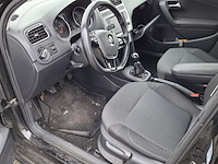 Personenauto, volkswagen, polo, 1.4 tdi bluemotion, 2014 - afbeelding 13 van  17