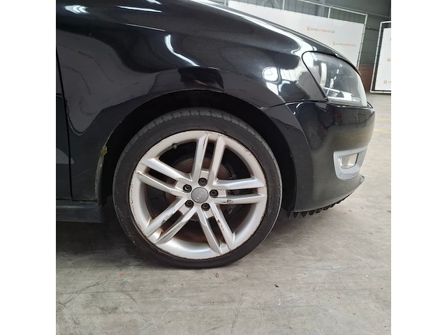 Personenauto, volkswagen, polo, 1.4 tdi bluemotion, 2014 - afbeelding 11 van  63