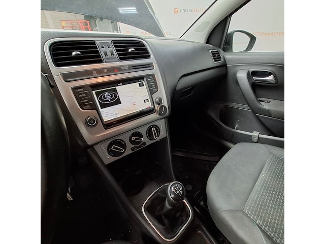 Personenauto, volkswagen, polo, 1.4 tdi bluemotion, 2014 - afbeelding 32 van  63