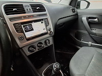 Personenauto, volkswagen, polo, 1.4 tdi bluemotion, 2014 - afbeelding 32 van  63