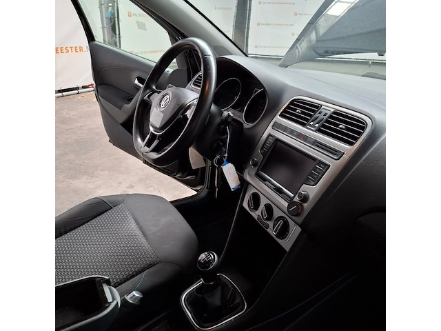 Personenauto, volkswagen, polo, 1.4 tdi bluemotion, 2014 - afbeelding 40 van  63