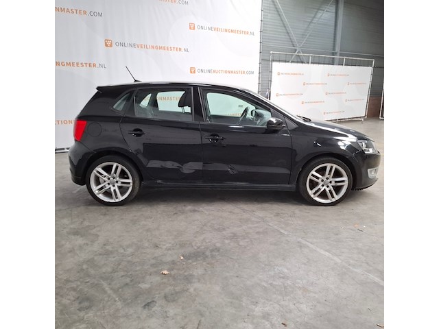 Personenauto, volkswagen, polo, 1.4 tdi bluemotion, 2014 - afbeelding 34 van  63