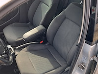 Personenauto, volkswagen, polo, 1.4 tdi bluemotion, 2015 - afbeelding 4 van  18