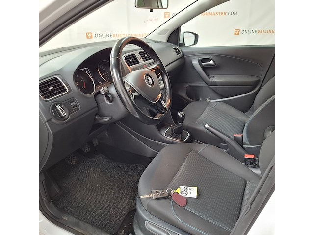 Personenauto, volkswagen, polo, 1.4 tdi bluemotion, 2015 - afbeelding 39 van  84