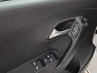 Personenauto, volkswagen, polo, 1.4 tdi bluemotion, 2015 - afbeelding 40 van  84