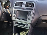 Personenauto, volkswagen, polo, 1.4 tdi bluemotion, 2015 - afbeelding 12 van  15