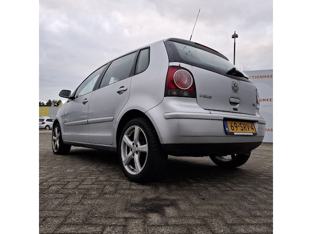 Personenauto volkswagen, polo 1.4 tdi, grijs, bouwjaar 2008 - afbeelding 8 van  46