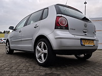 Personenauto volkswagen, polo 1.4 tdi, grijs, bouwjaar 2008 - afbeelding 8 van  46