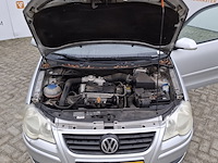 Personenauto volkswagen, polo 1.4 tdi, grijs, bouwjaar 2008 - afbeelding 9 van  46