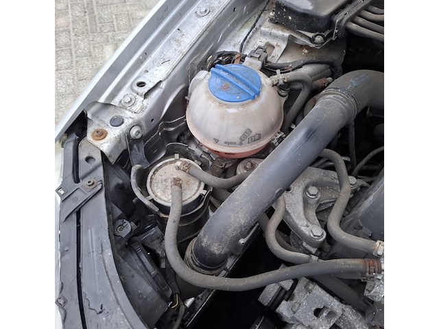 Personenauto volkswagen, polo 1.4 tdi, grijs, bouwjaar 2008 - afbeelding 14 van  46