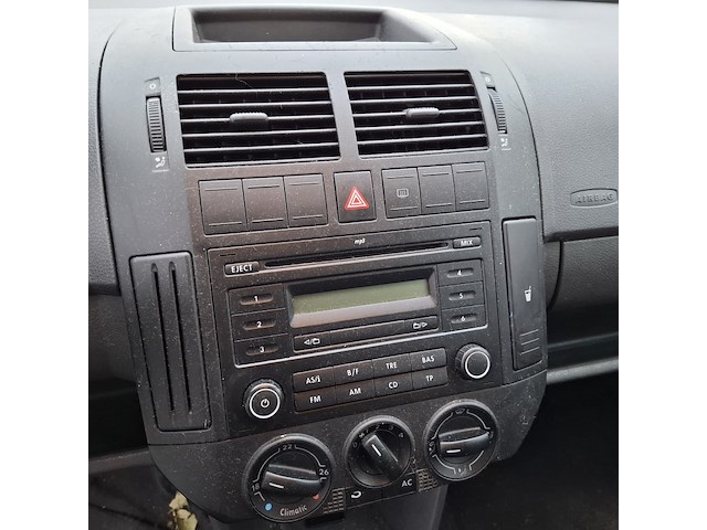 Personenauto volkswagen, polo 1.4 tdi, grijs, bouwjaar 2008 - afbeelding 22 van  46