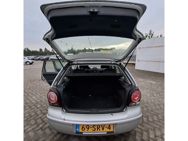 Personenauto volkswagen, polo 1.4 tdi, grijs, bouwjaar 2008 - afbeelding 28 van  46