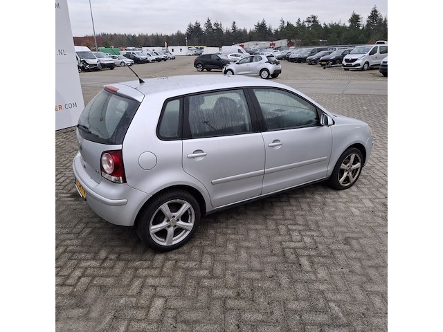 Personenauto volkswagen, polo 1.4 tdi, grijs, bouwjaar 2008 - afbeelding 42 van  46