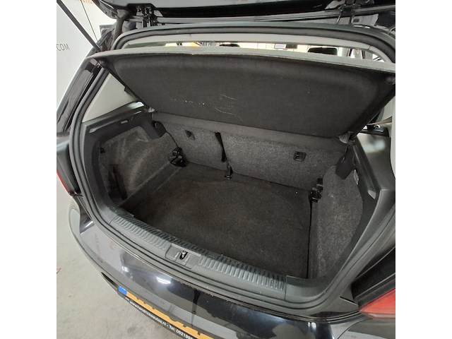 Personenauto, volkswagen, polo, 1.6 tdi bluemotion trendline, 2010 - afbeelding 27 van  49