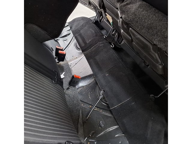 Personenauto, volkswagen, polo, 1.6 tdi bluemotion trendline, 2010 - afbeelding 29 van  49