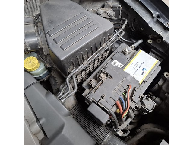 Personenauto, volkswagen, polo, 1.6 tdi bluemotion trendline, 2010 - afbeelding 36 van  49