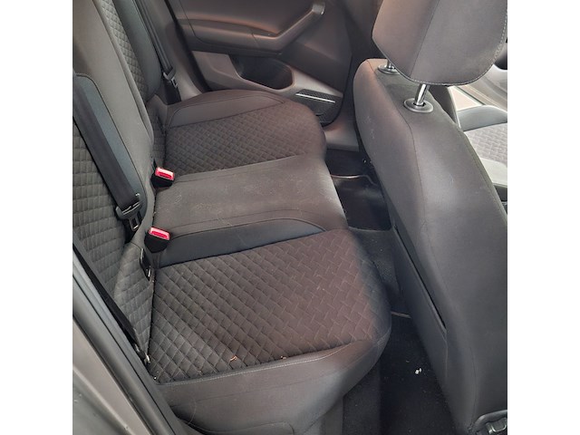 Personenauto, volkswagen, polo, 1.6 tdi comfortline business, 2019 - afbeelding 18 van  31