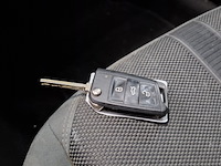 Personenauto, volkswagen, polo, 1.6 tdi highline business r, 2004 - afbeelding 25 van  55