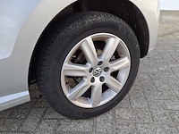 Personenauto volkswagen, polo 1.6 tdi, zilver, bouwjaar 2014 - afbeelding 3 van  49