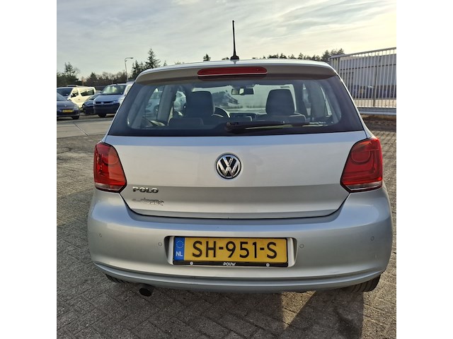 Personenauto volkswagen, polo 1.6 tdi, zilver, bouwjaar 2014 - afbeelding 46 van  49
