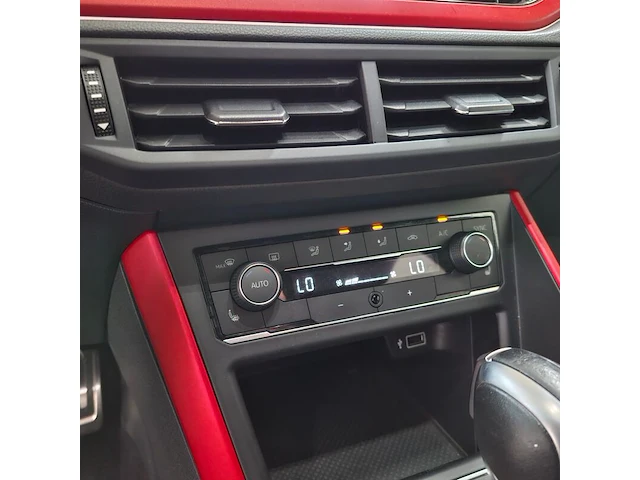 Personenauto, volkswagen, polo, 2.0 tsi gti, 2019 - afbeelding 40 van  76