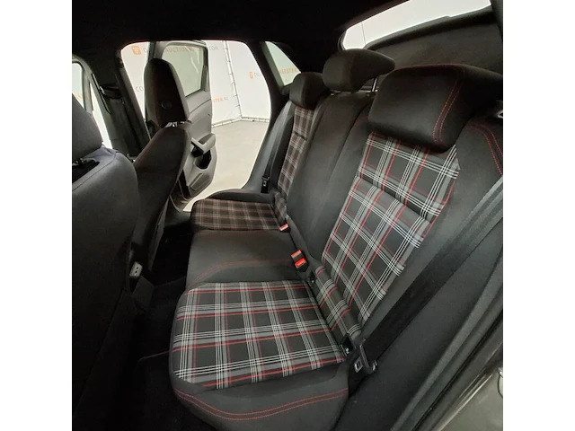 Personenauto, volkswagen, polo, 2.0 tsi gti, 2019 - afbeelding 44 van  76