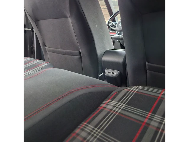 Personenauto, volkswagen, polo, 2.0 tsi gti, 2019 - afbeelding 51 van  76