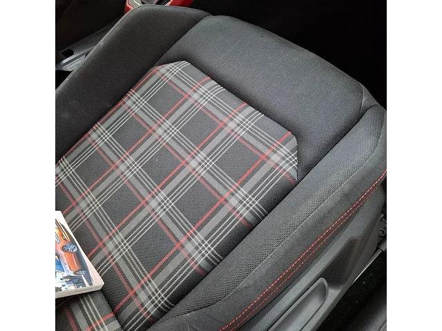 Personenauto, volkswagen, polo, 2.0 tsi gti, 2019 - afbeelding 54 van  76