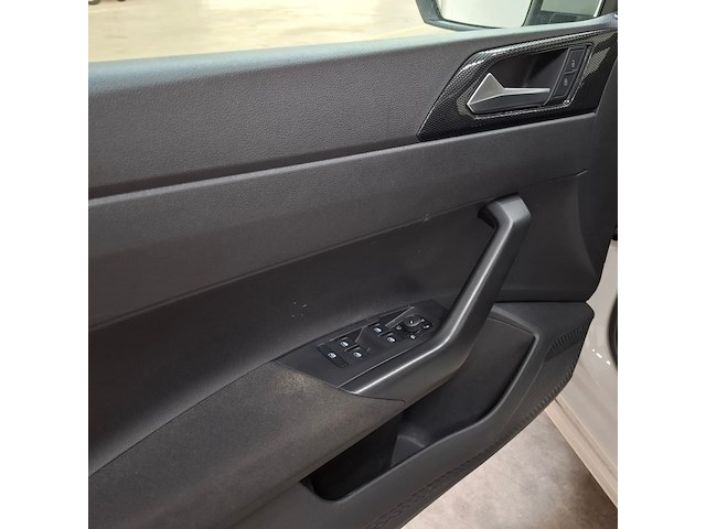Personenauto, volkswagen, polo, 2024 - afbeelding 26 van  68
