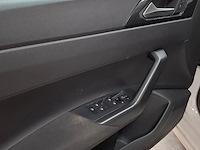 Personenauto, volkswagen, polo, 2024 - afbeelding 26 van  68