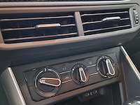 Personenauto, volkswagen, polo, 2024 - afbeelding 36 van  68