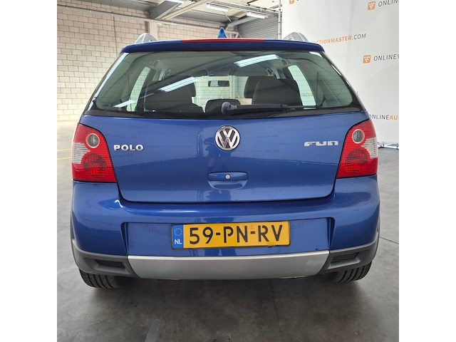 Personenauto, volkswagen, polo fun, 1.4-16v fun, 2004 - afbeelding 2 van  76