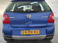 Personenauto, volkswagen, polo fun, 1.4-16v fun, 2004 - afbeelding 2 van  76